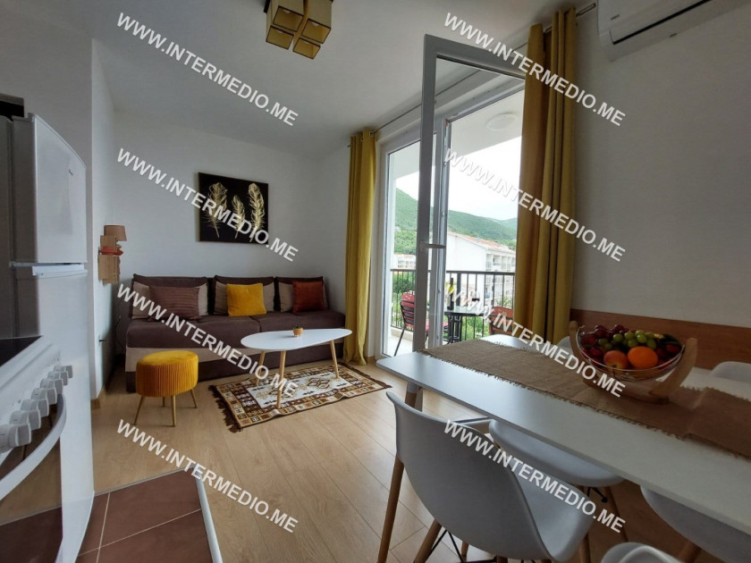 For Sale: One-Bedroom Apartment 29 m², Đenovići, Herceg Novi