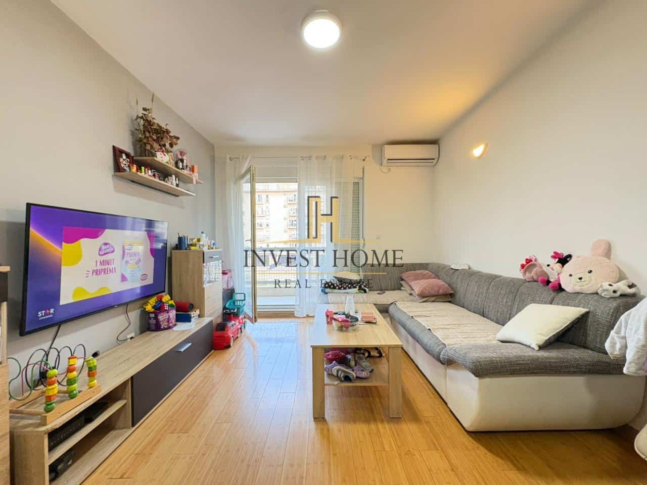 Dvosoban stan, Stari Aerodrom, 63m2