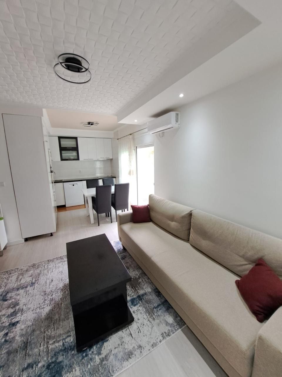 Prodajem Stan-Apartman, Bar Centar