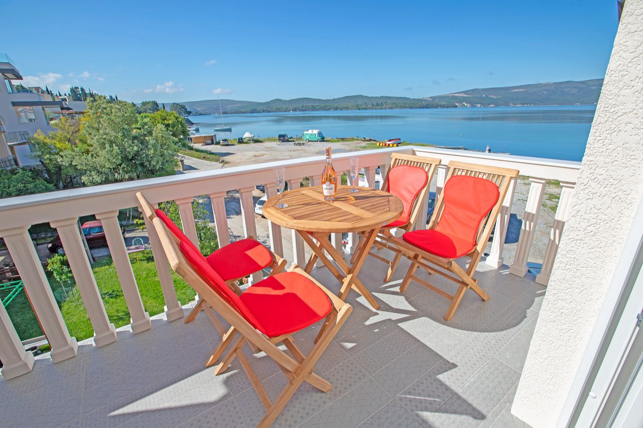 For Rent One Bedroom Apartment