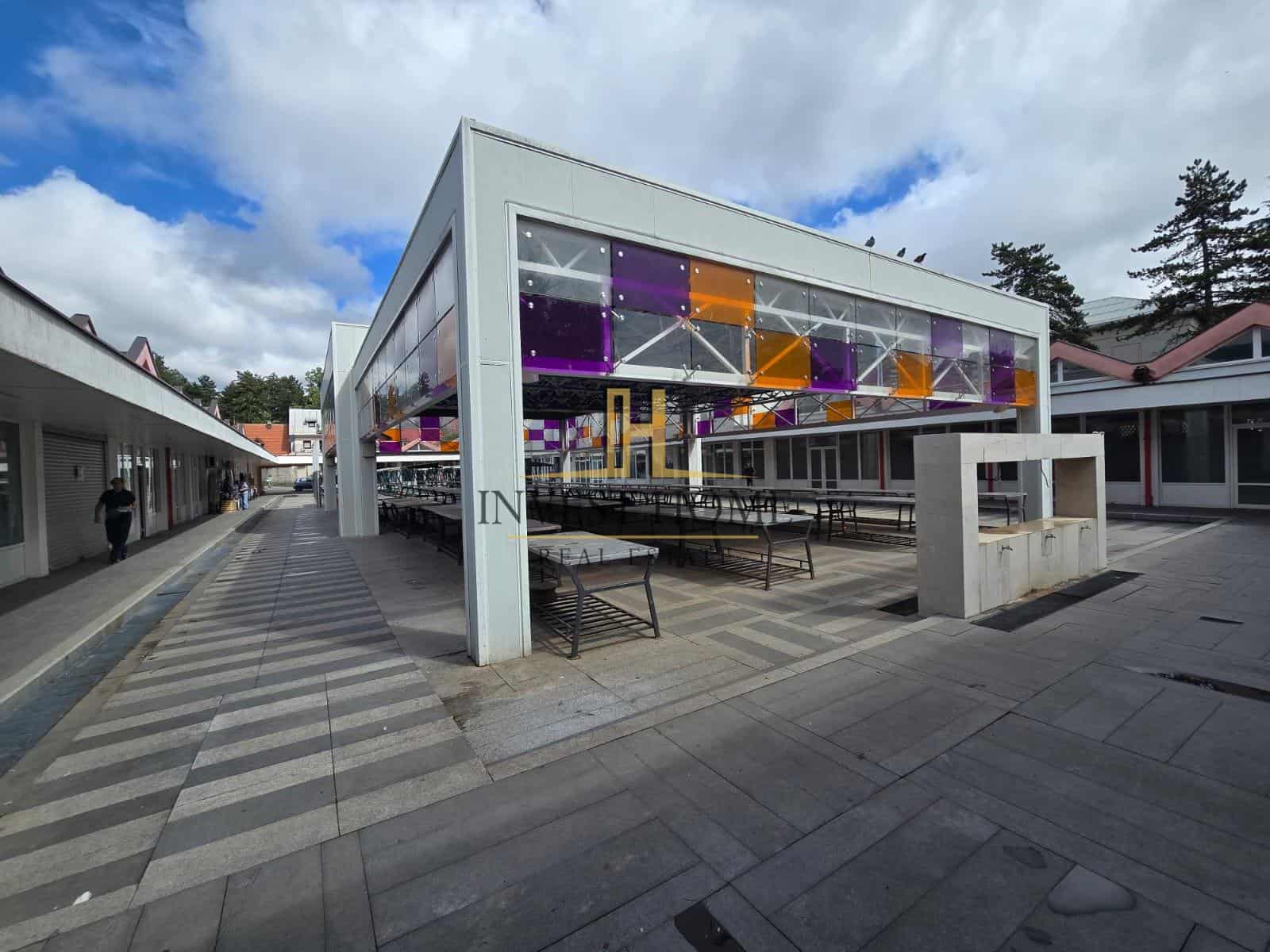 Poslovni prostor, Cetinje, 45m2