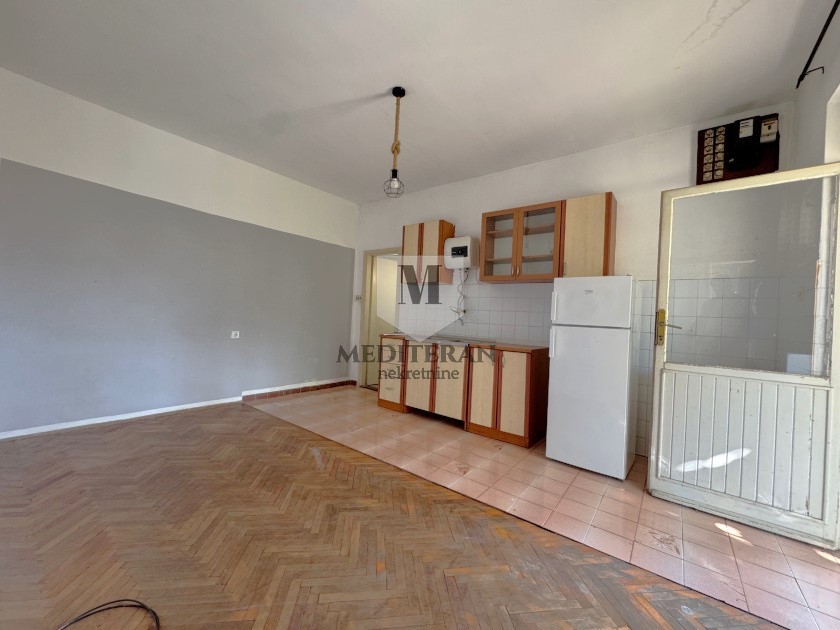 Prodajem Stan-Apartman, Herceg Novi