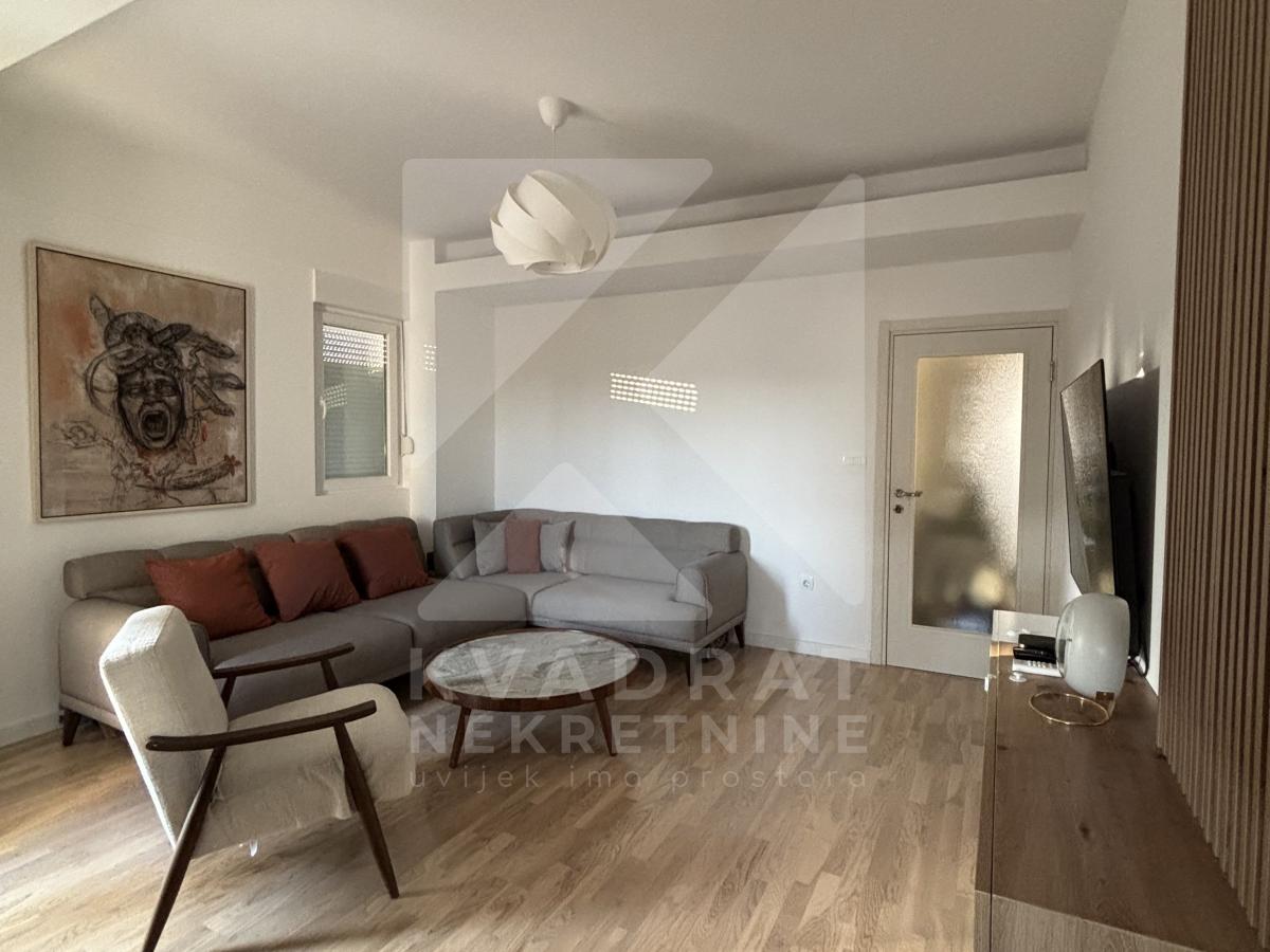 Two bedroom apartment for Sale, Podgorica, Centar, 67m2