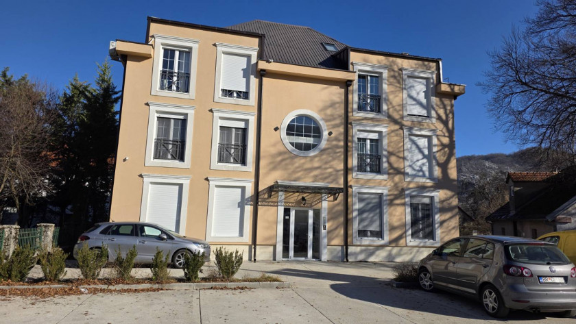 Prodajem Stan-Apartman, Cetinje