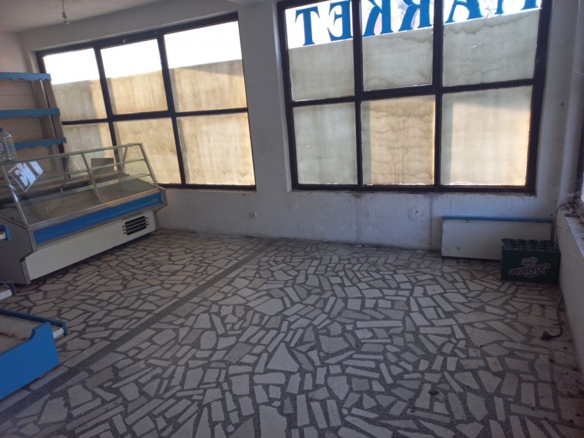 Iznajmljujem Poslovni Prostor, Bjeliši