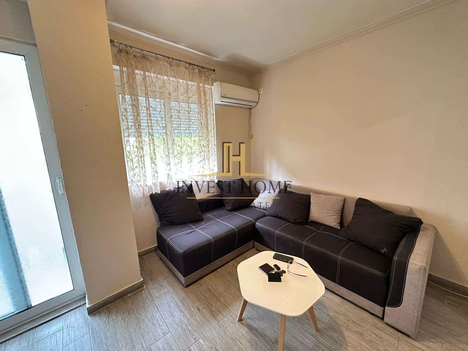 Dvosoban stan, Dobrota, 52m2