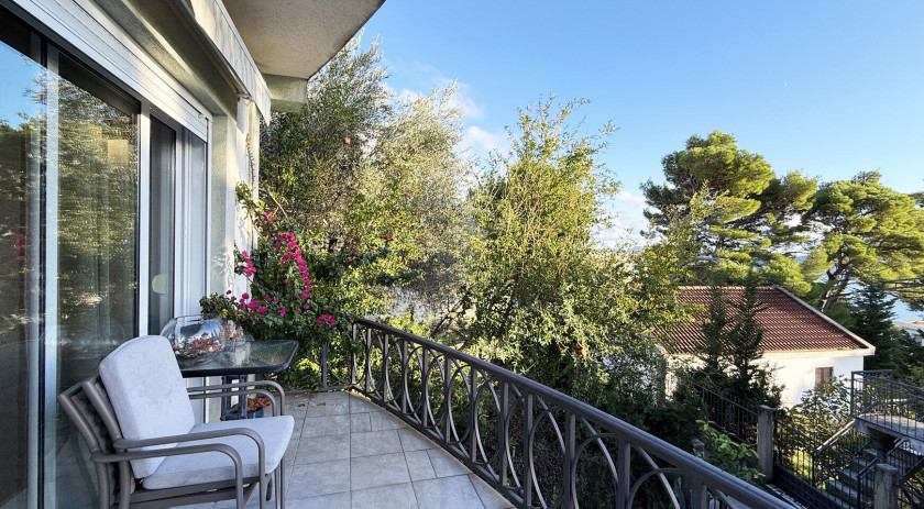 Wonderful house in the bar, Bar