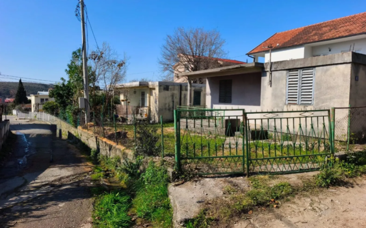 House in Sutomore, 41 m²