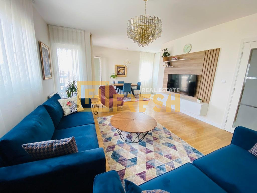 Lux trosoban stan, 95m2, Central Point, Izdavanje