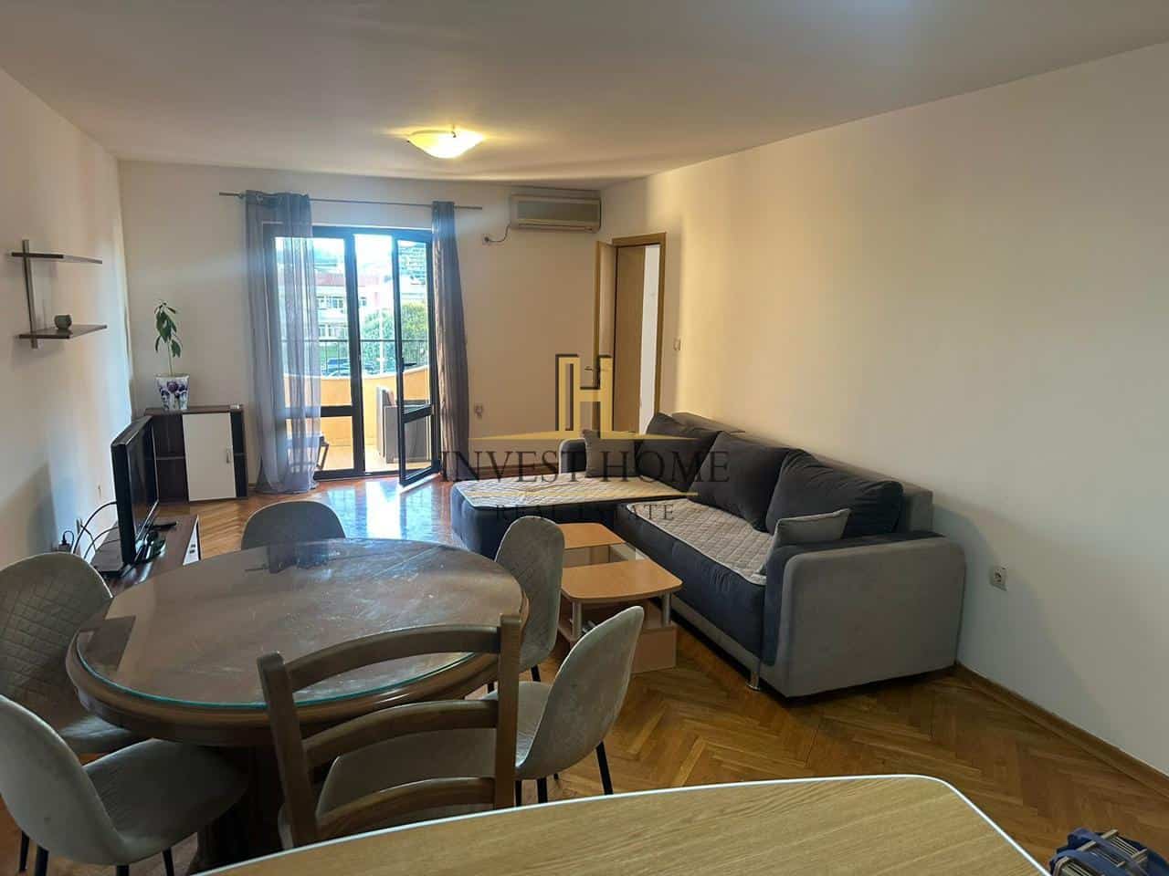 Trosoban stan, Budva, 90m2