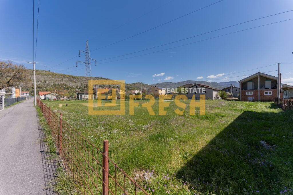 Plac, cca 1100m2, Rogami, Prodaja