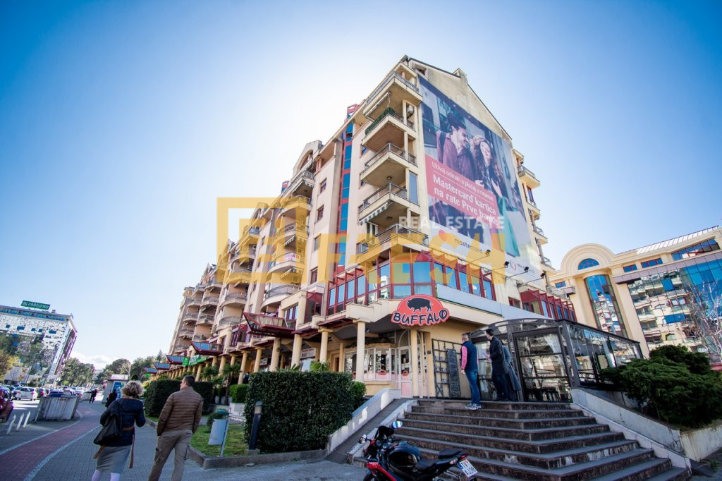 Business space, 170m2, Preko Morače, For sale