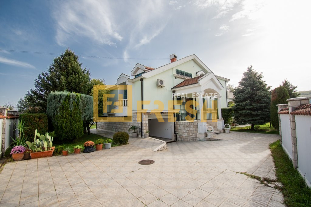 House, 450m2, Zabjelo, For rent