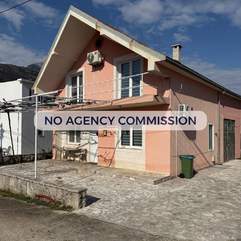 Kuća na dva sprata sa parkingom – Podi, Herceg Novi