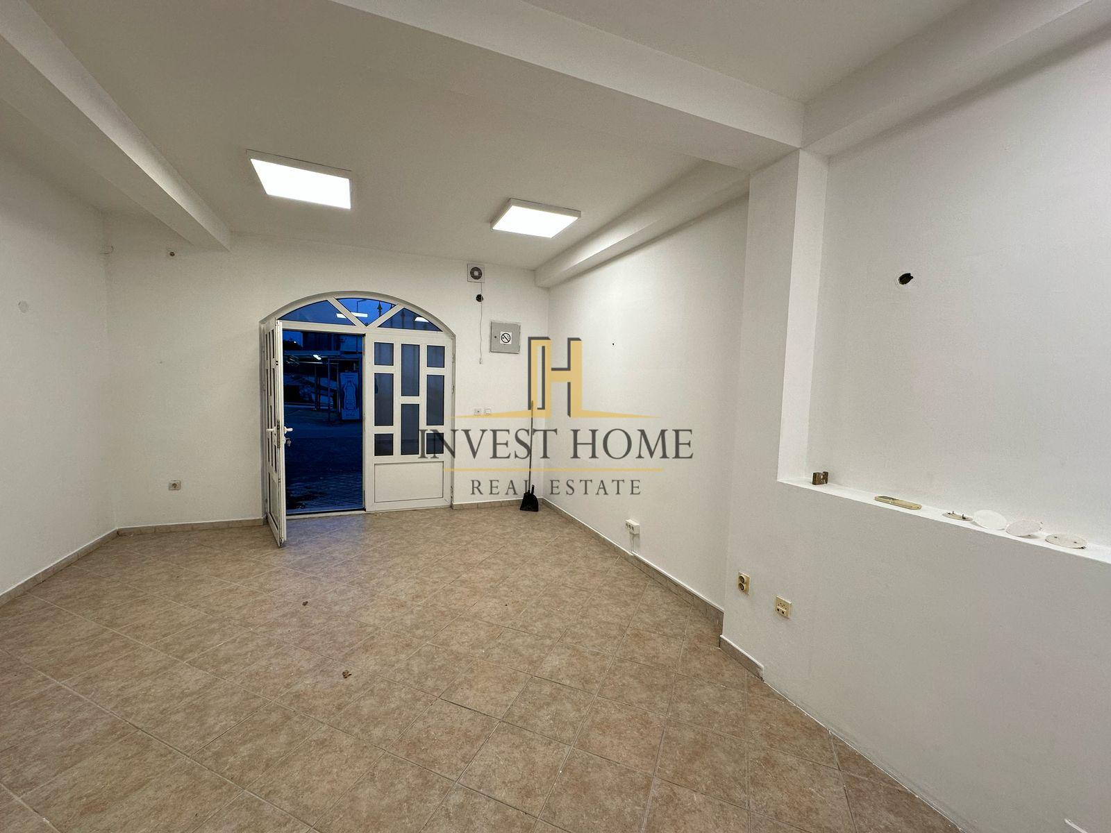 Poslovni prostor, Kotor, 32m2