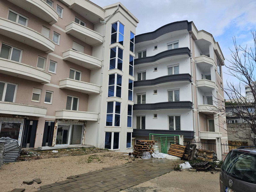 Prodajem Stan-Apartman, Pinješ