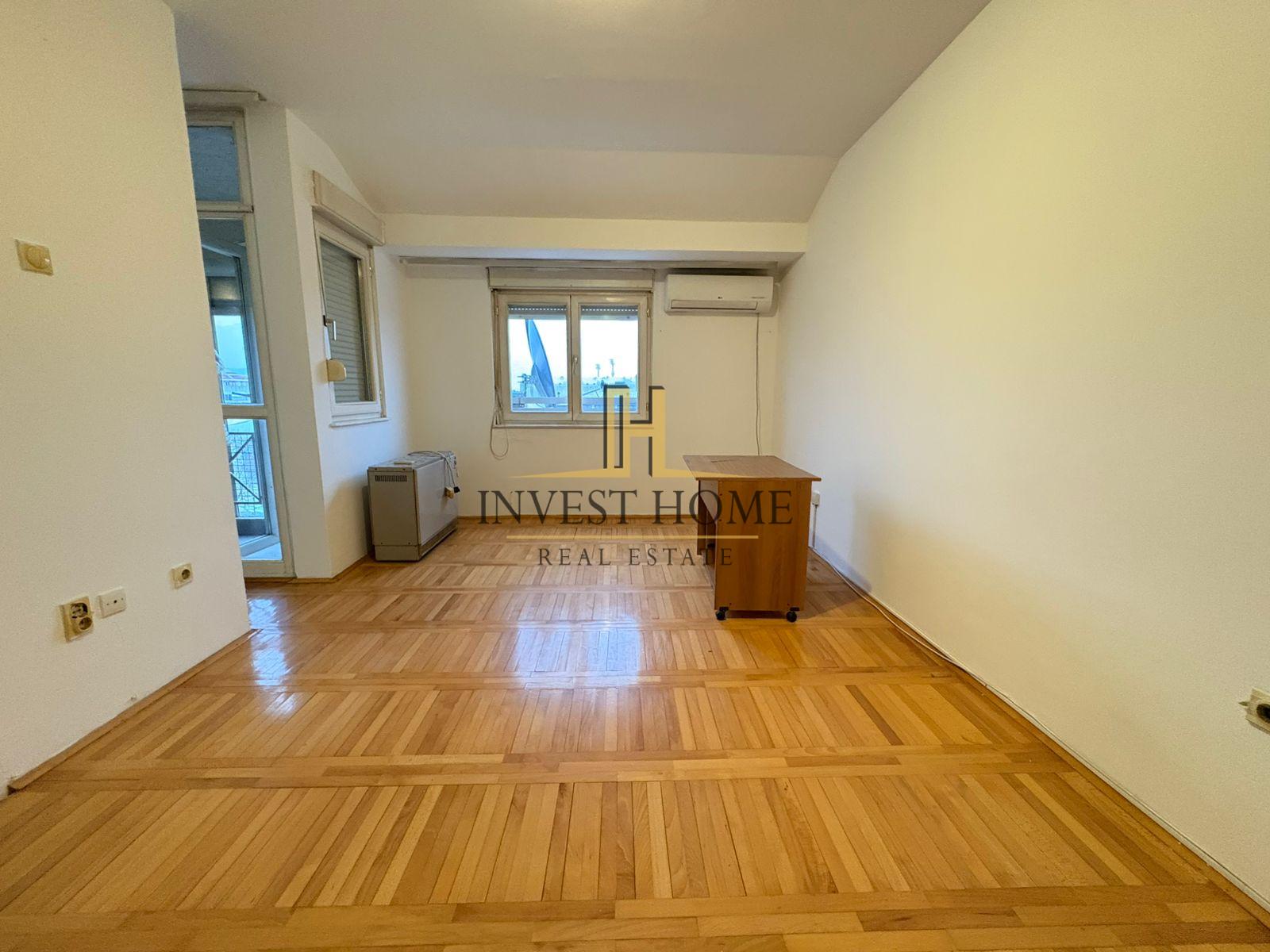 Dvosoban stan, Stari Aerodrom, 65m2