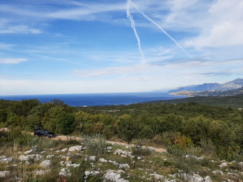 Land For Sale, Kunje