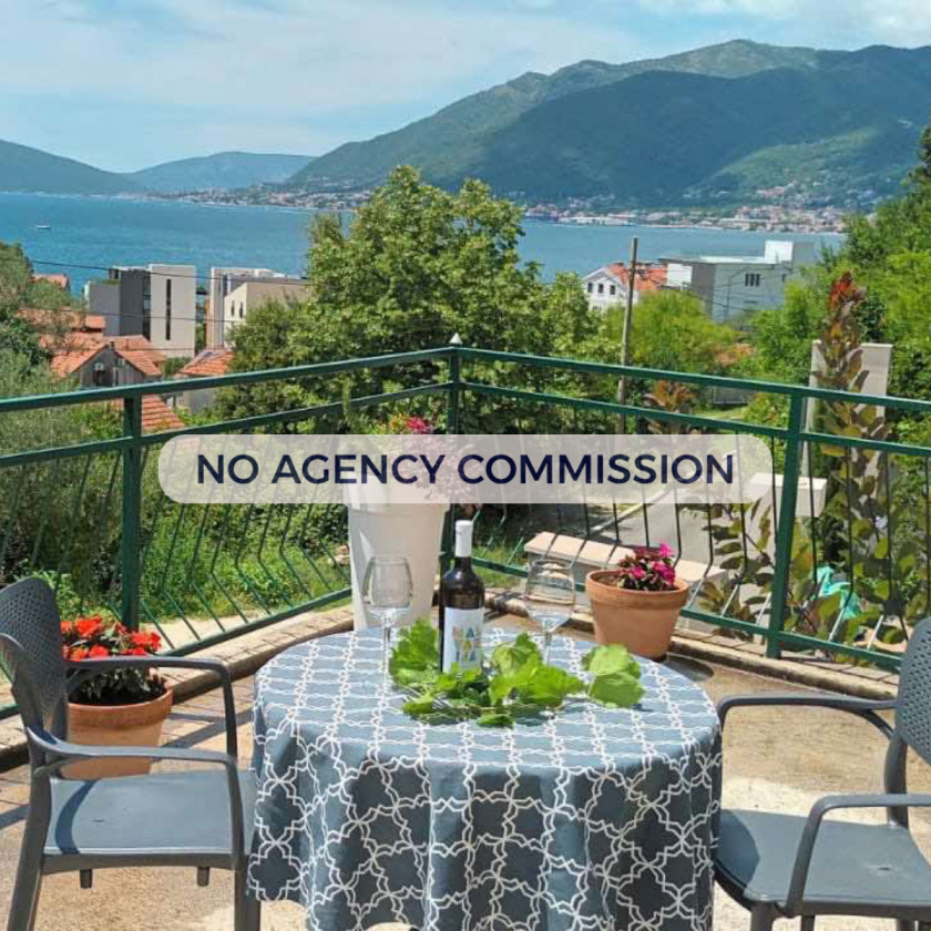 Dvosoban stan sa terasom i pogledom na more – Donja Lastva, Tivat