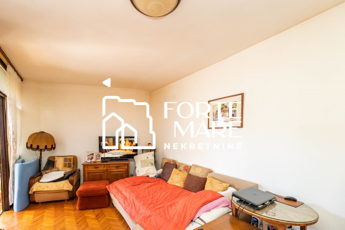 Prodajem Stan-Apartman, Igalo, Herceg Novi