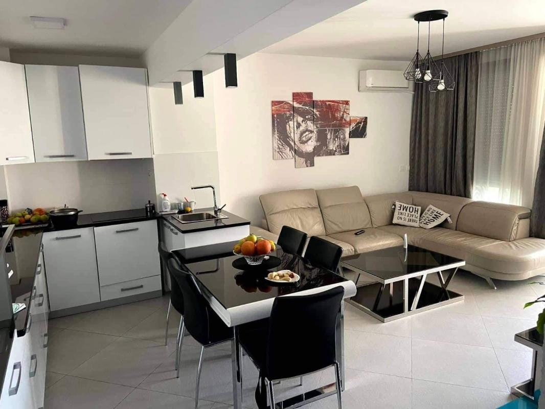 Apartment in Bar, 64 m²