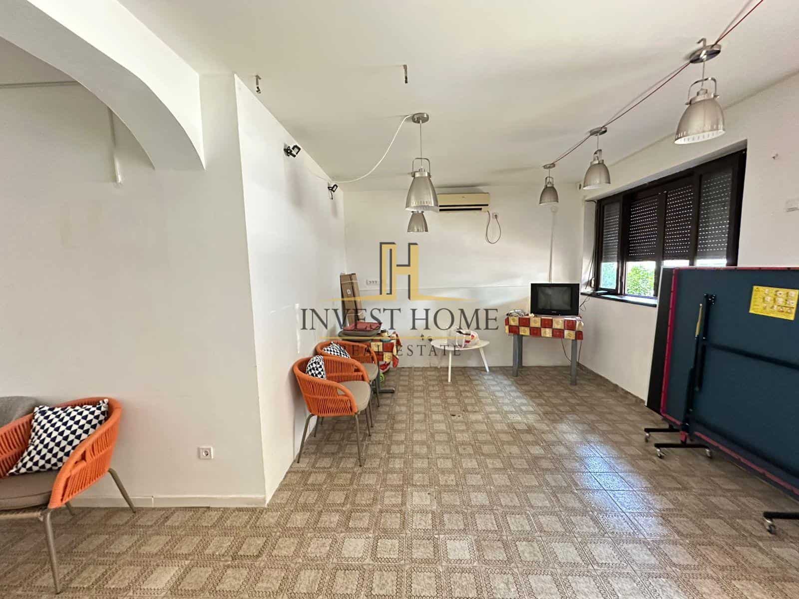 Poslovni prostor, Dobrota, 30m2