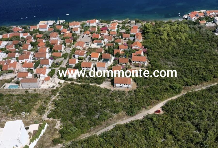 Land For Sale, Luštica