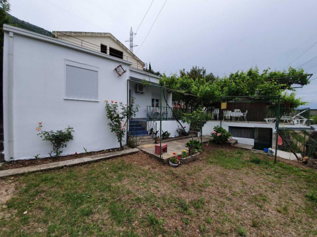 House in Sutomore, 117 m²