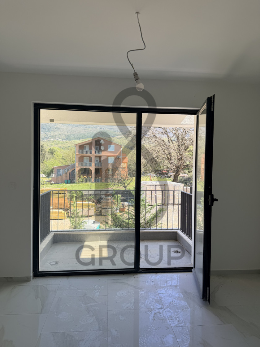 Prodajem Stan-Apartman, Radanovići