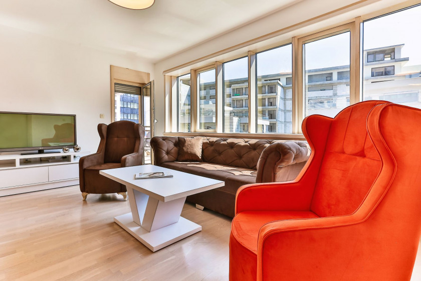 Apartment For Rent, Centar