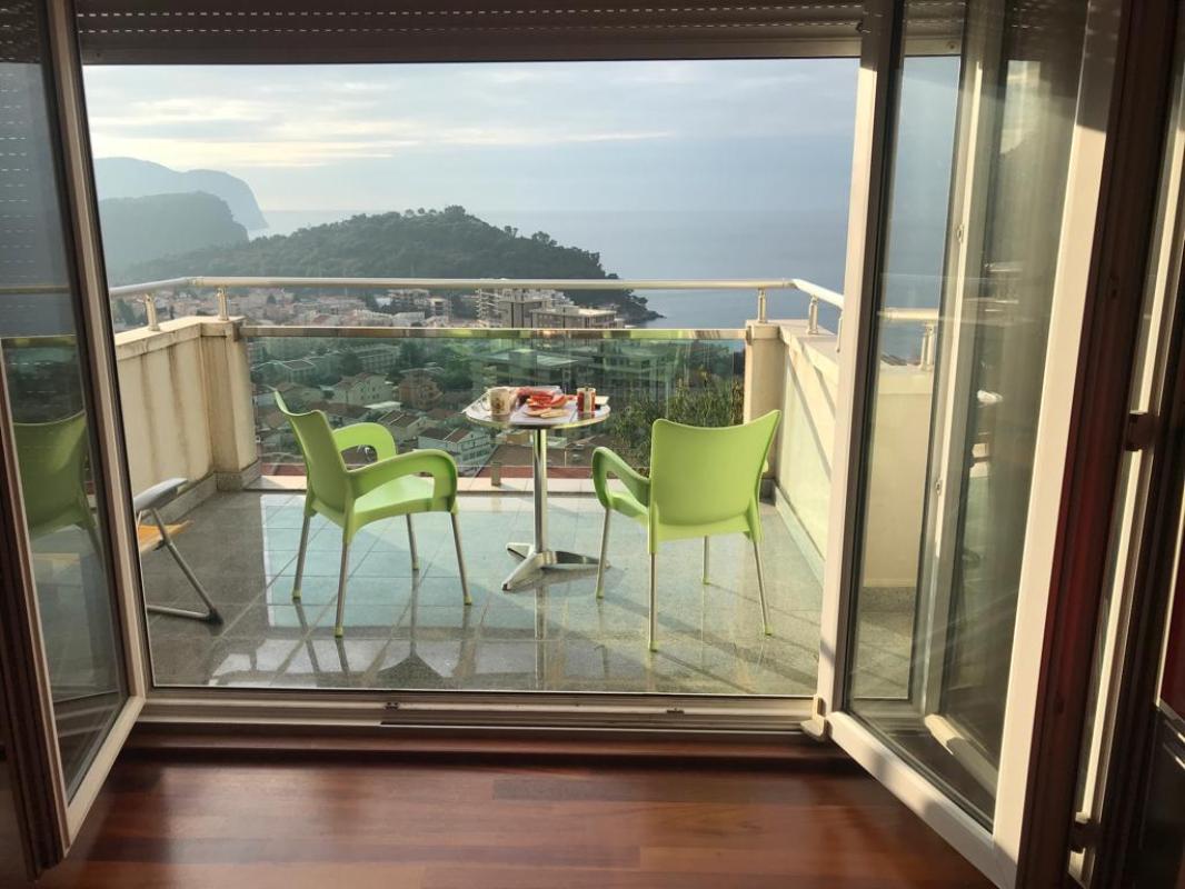 Apartment in Petrovac, 142 m²