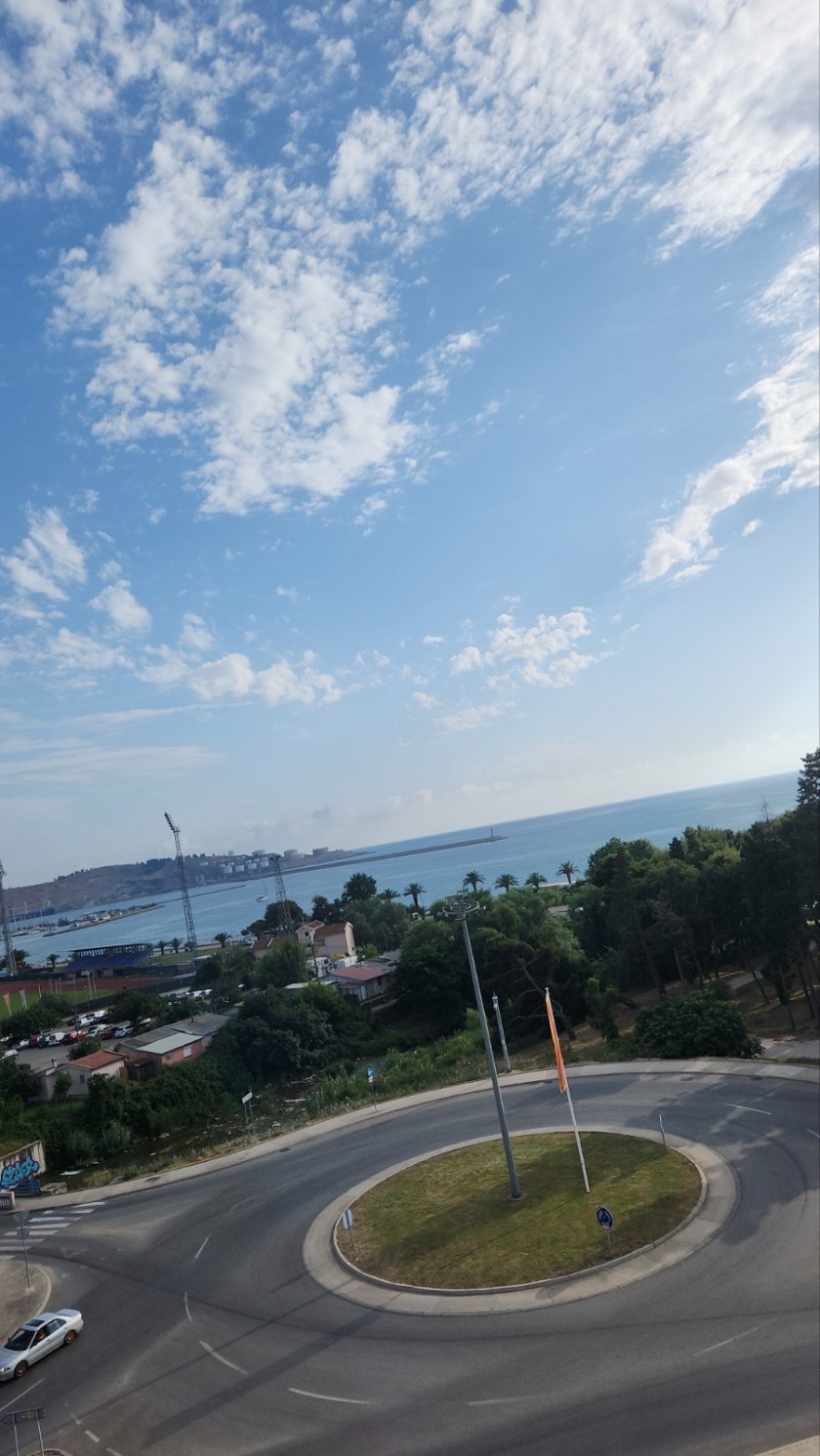 Prodajem Stan-Apartman, Bar