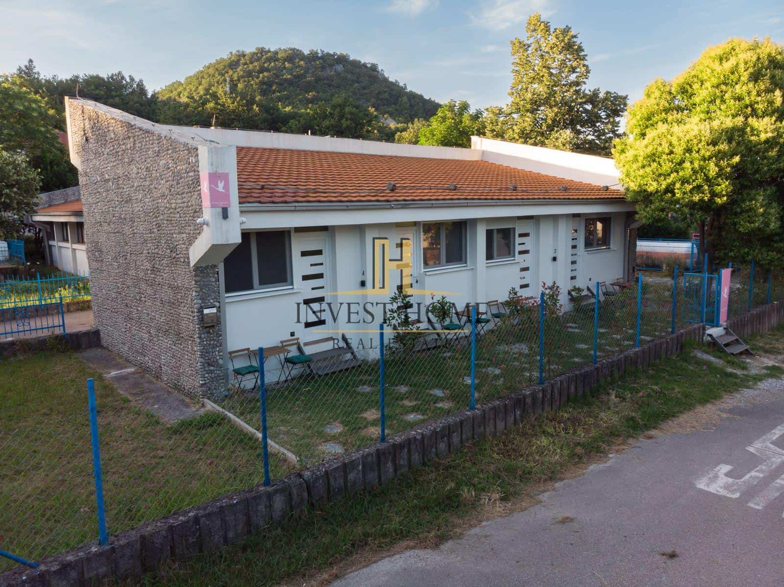 Poslovna zgrada, Virpazar, 90m2