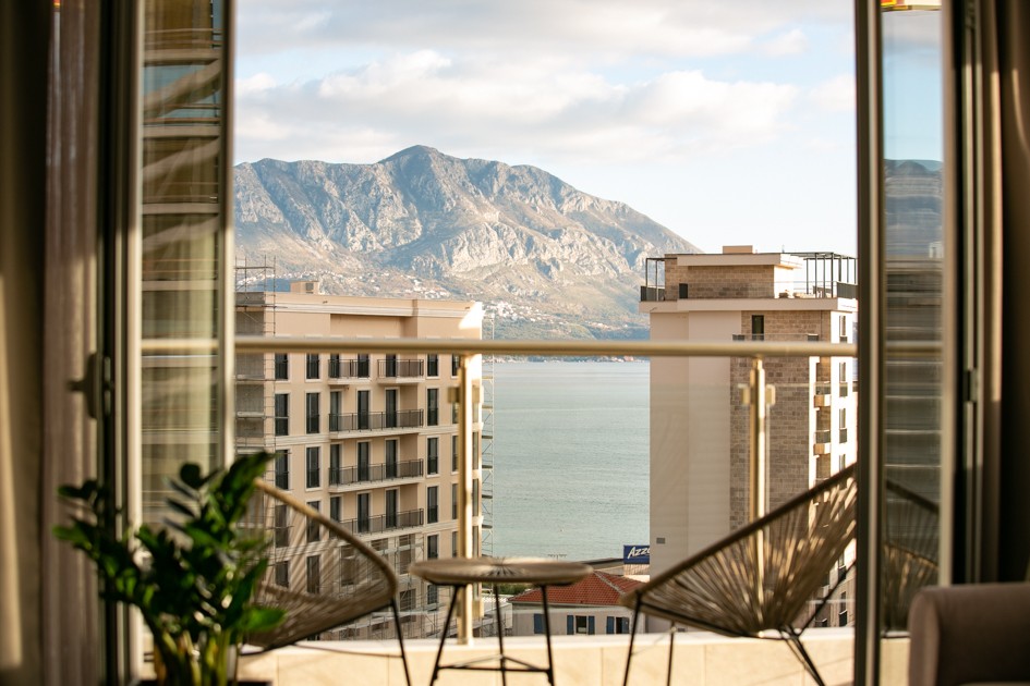 Apartment For Rent, Centar