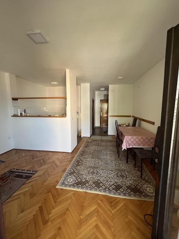 Apartment in Dobrota, 37 m²