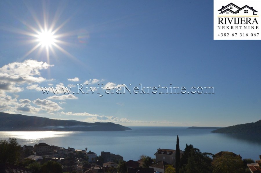 Herceg Novi center studio apartment with sea view