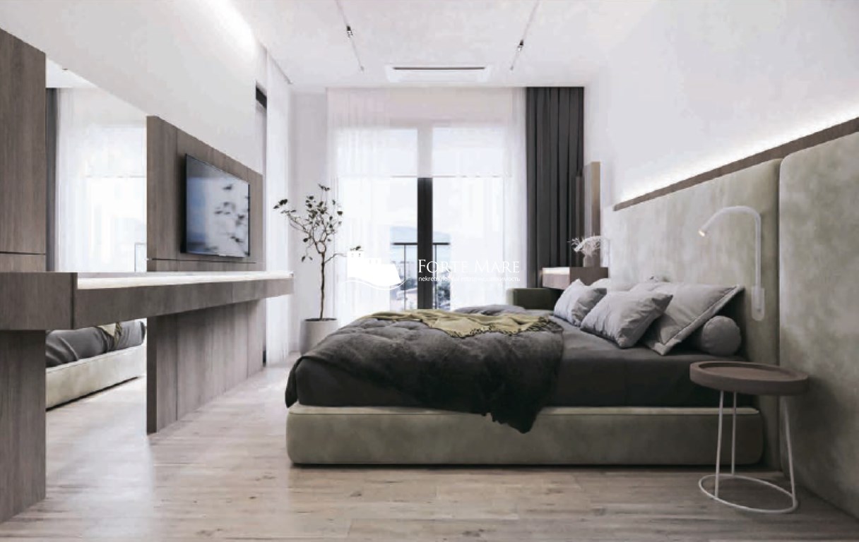 Prodajem Stan-Apartman, Tivat