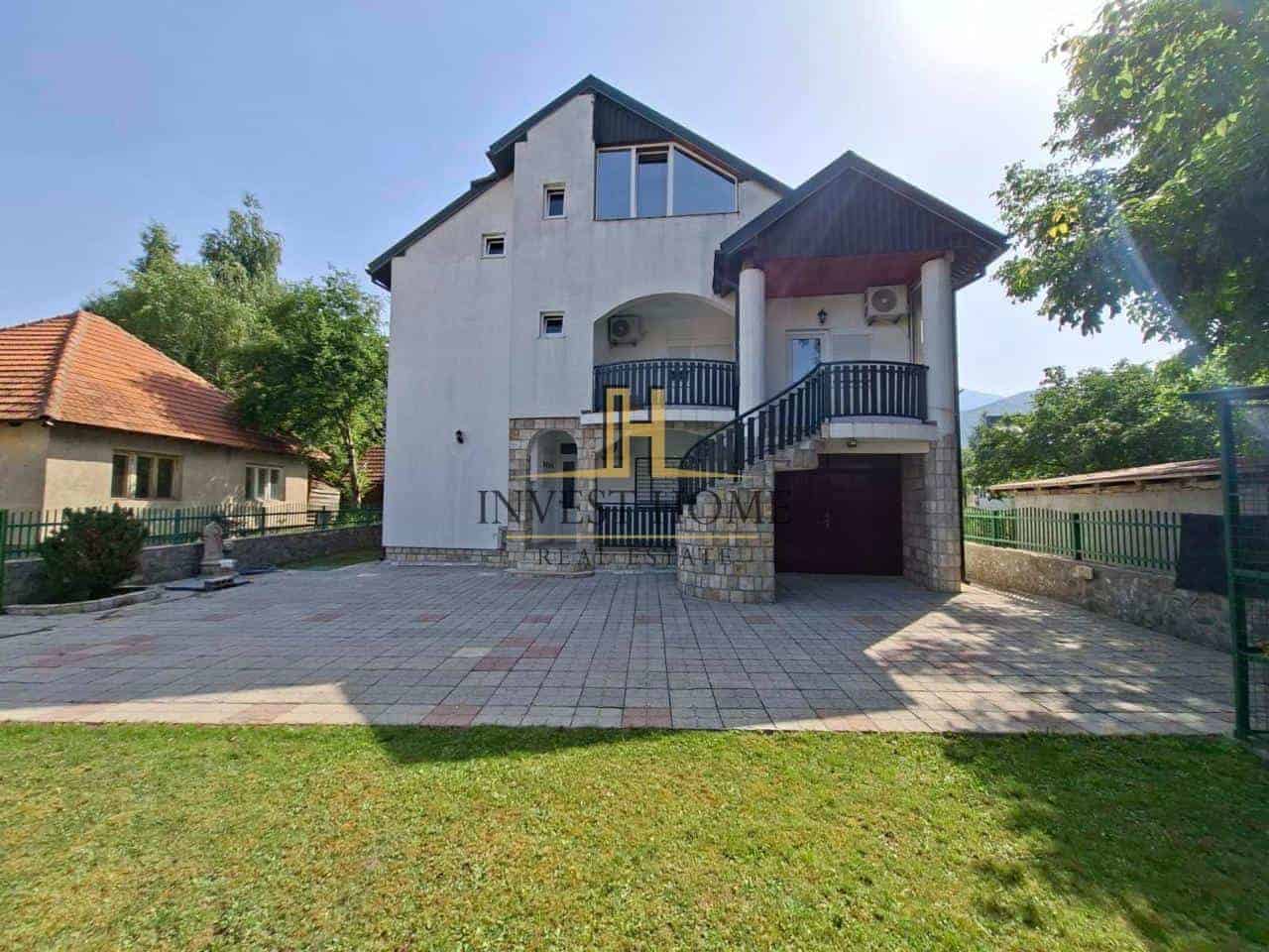 Kuća, Kolašin, 236m2