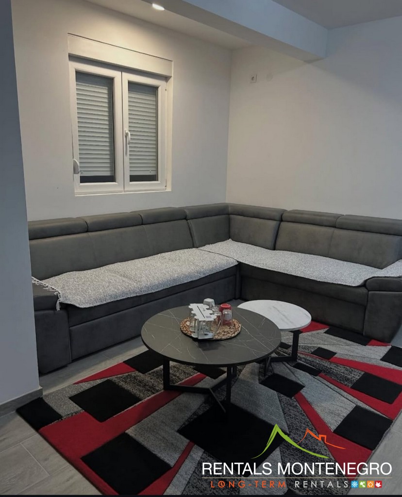 Iznajmljujem Stan-Apartman, Igalo