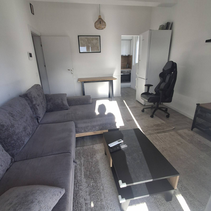 Prodajem Stan-Apartman, Bar