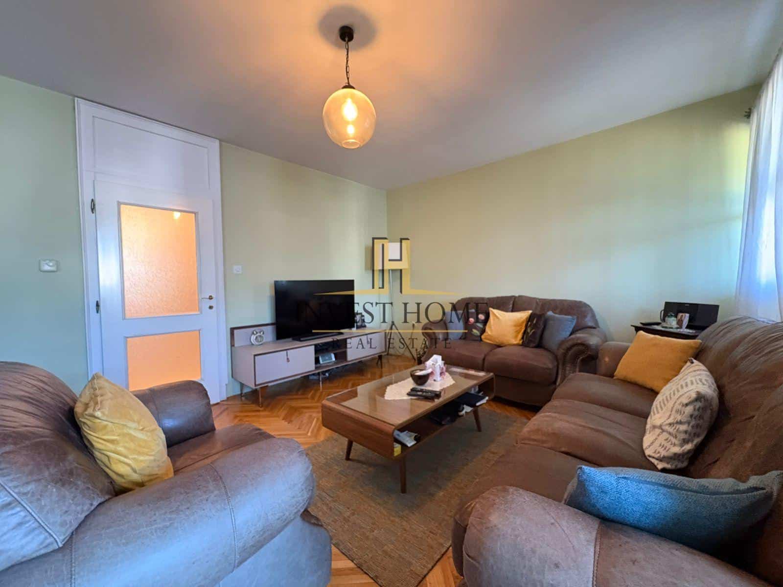 Trosoban stan, Cvijetin Brijeg, 101m2