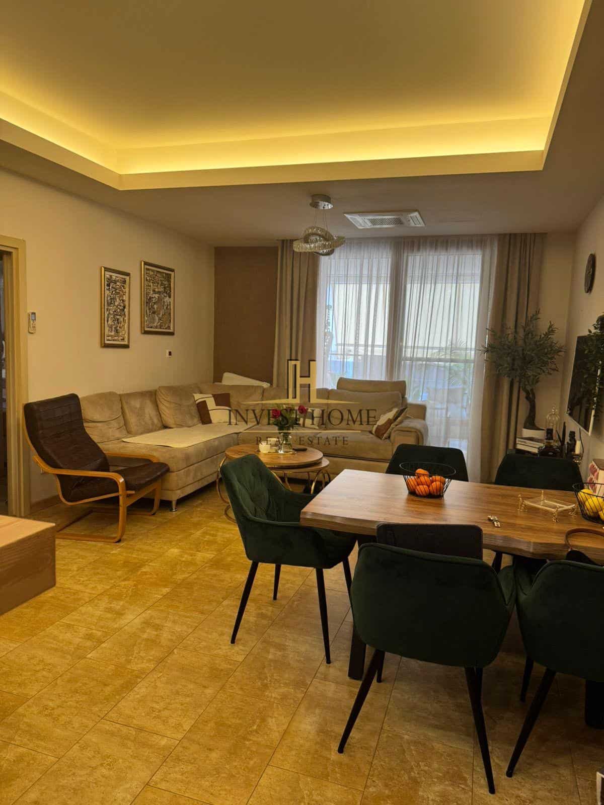 Dvosoban stan, Budva, 82m2