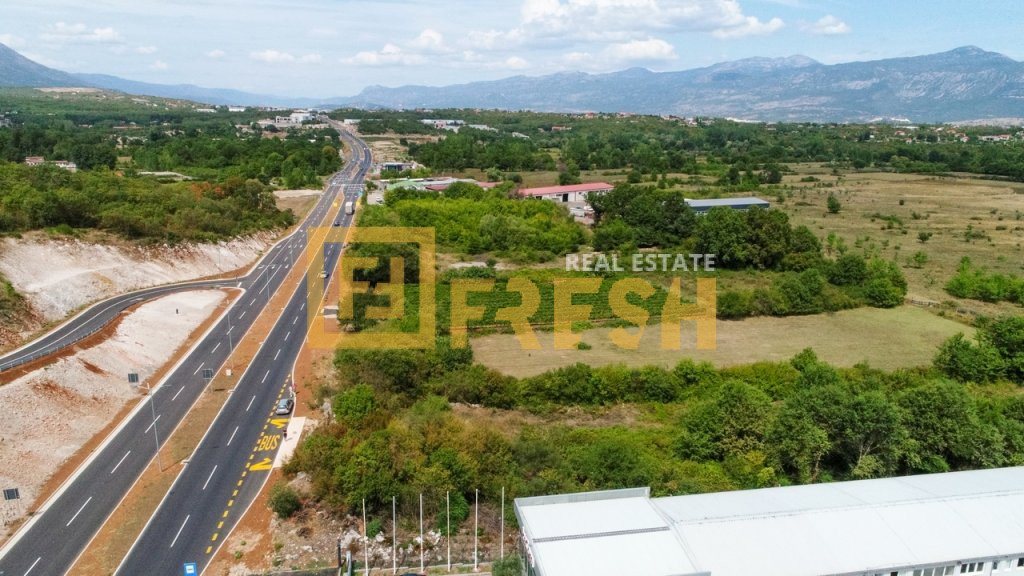 Urbanized plot, 4100m2, Mareza, For sale