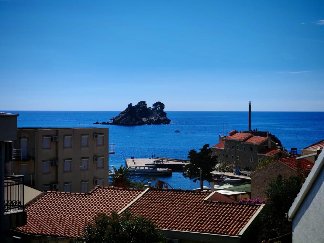 Apartment in Petrovac, 85 m²
