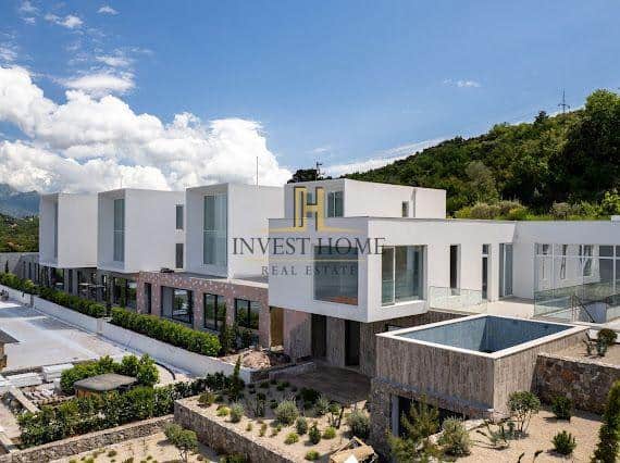 Vila, Krašići, 328m2