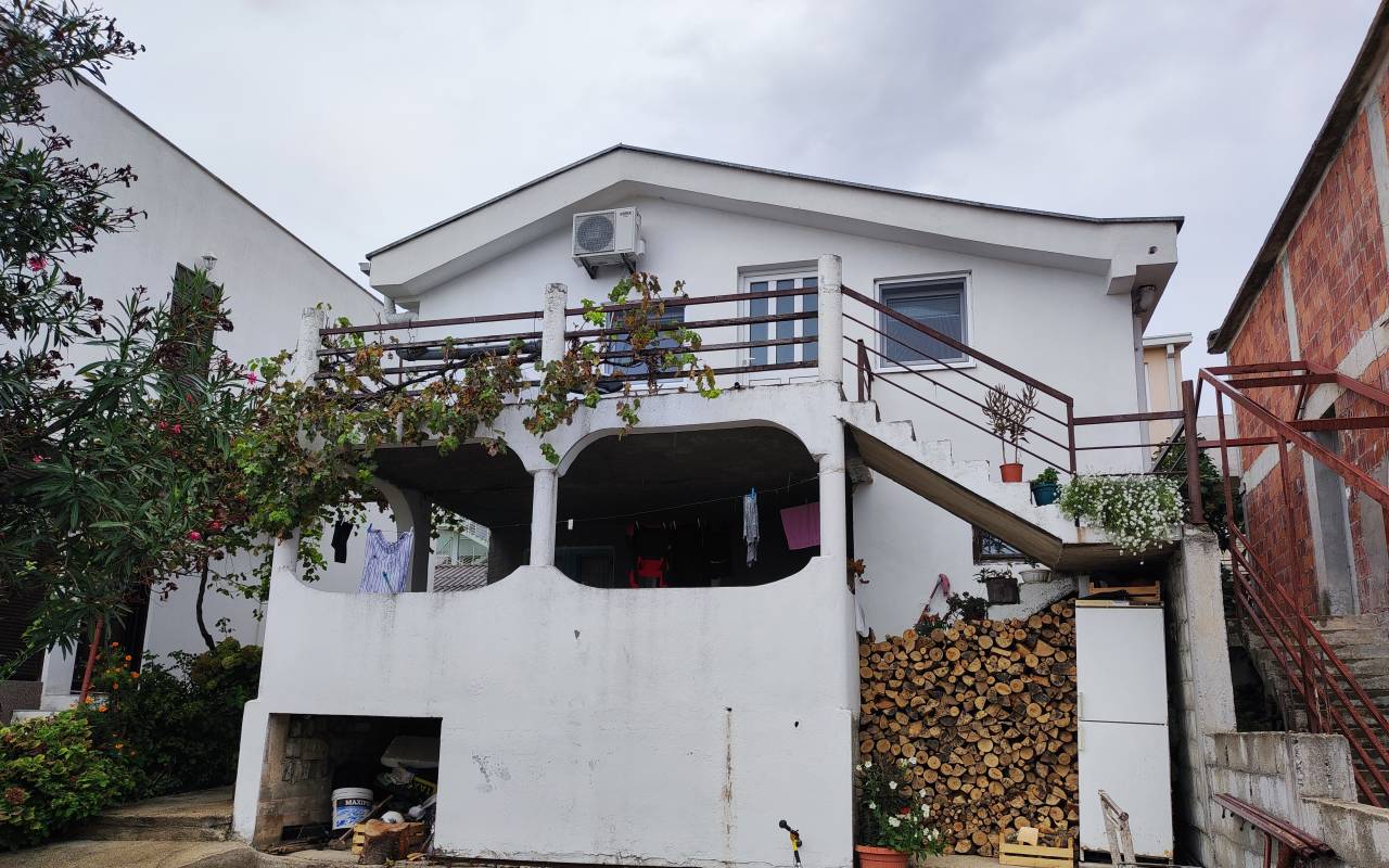 House in Susanj, 120 m²