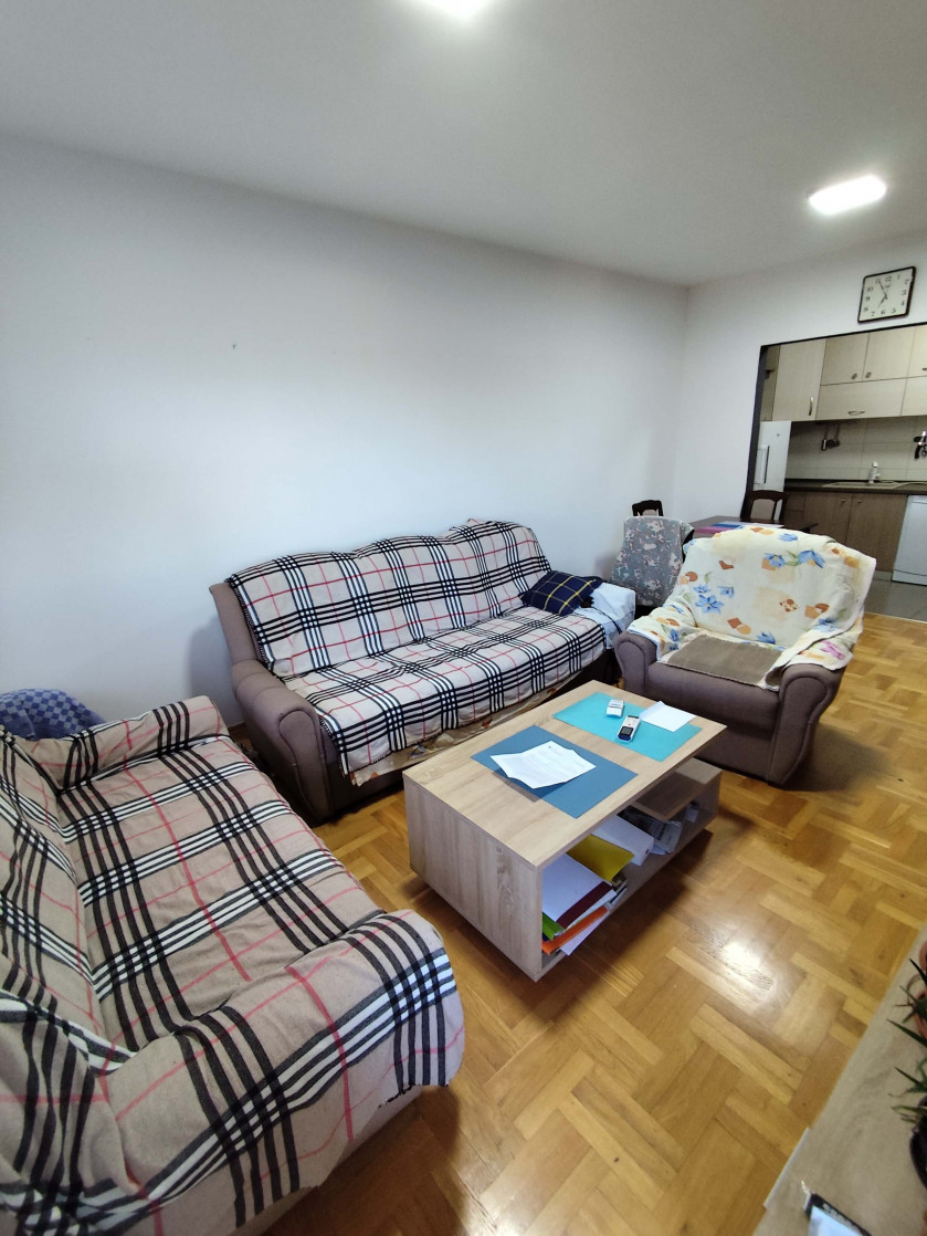 Prodajem Stan-Apartman, Donja Gorica