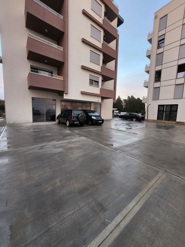 Prodajem Stan-Apartman, Bar