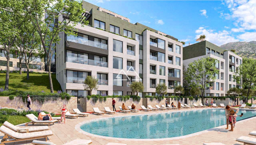 Jednosoban stan u novom kompleksu sa bazenom u Tivtu