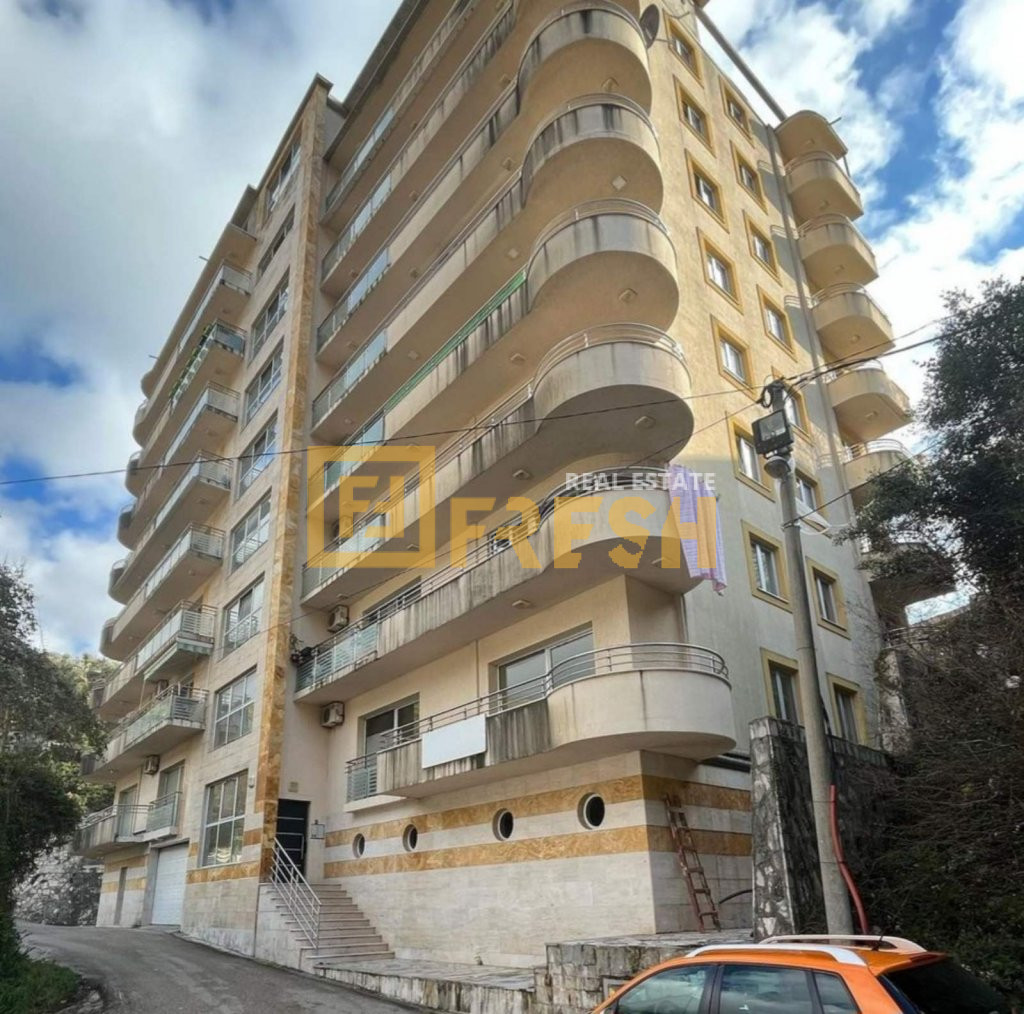 Three-room apartment, 88m2, Bečići, for rent